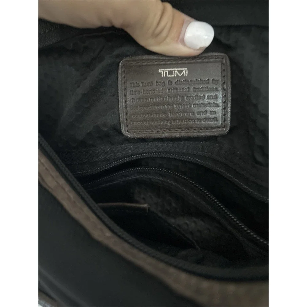 TUMI Alpha Bravo Annapolis Zip Flap Crossbody Messenger Bag Nylon/Leather Trim